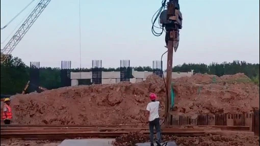 Waterjet assisted drilling and piling17 Waterjet assisted drilling and piling17